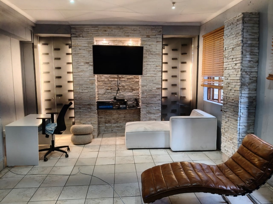 4 Bedroom Property for Sale in Cashan North West